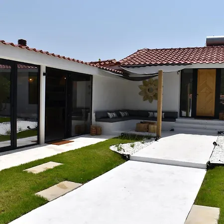 Holiday home Luxury Y3, Nea Kalikratia